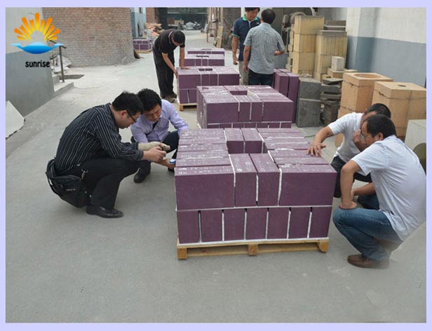Korea customers to mullite insulation bricks factory inspect Korea customers to mullite insulation bricks factory inspect