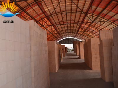 Refractories are structurally neutral Refractories are structurally neutral