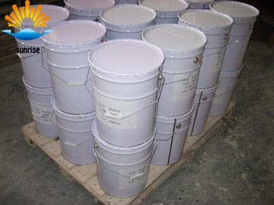 Glass furnace structure and various parts of refractory materials